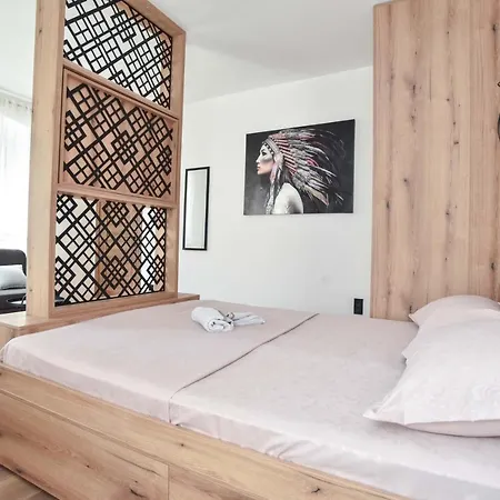 Sambra Old Town Apartment Budva